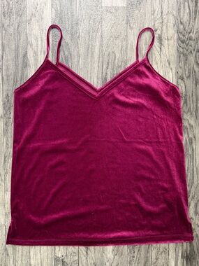 Old Navy Velvet V-Neck Cami in Deep Berry